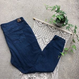 NWOT Signature by Levi Strauss Plus Size Jeans Size 26